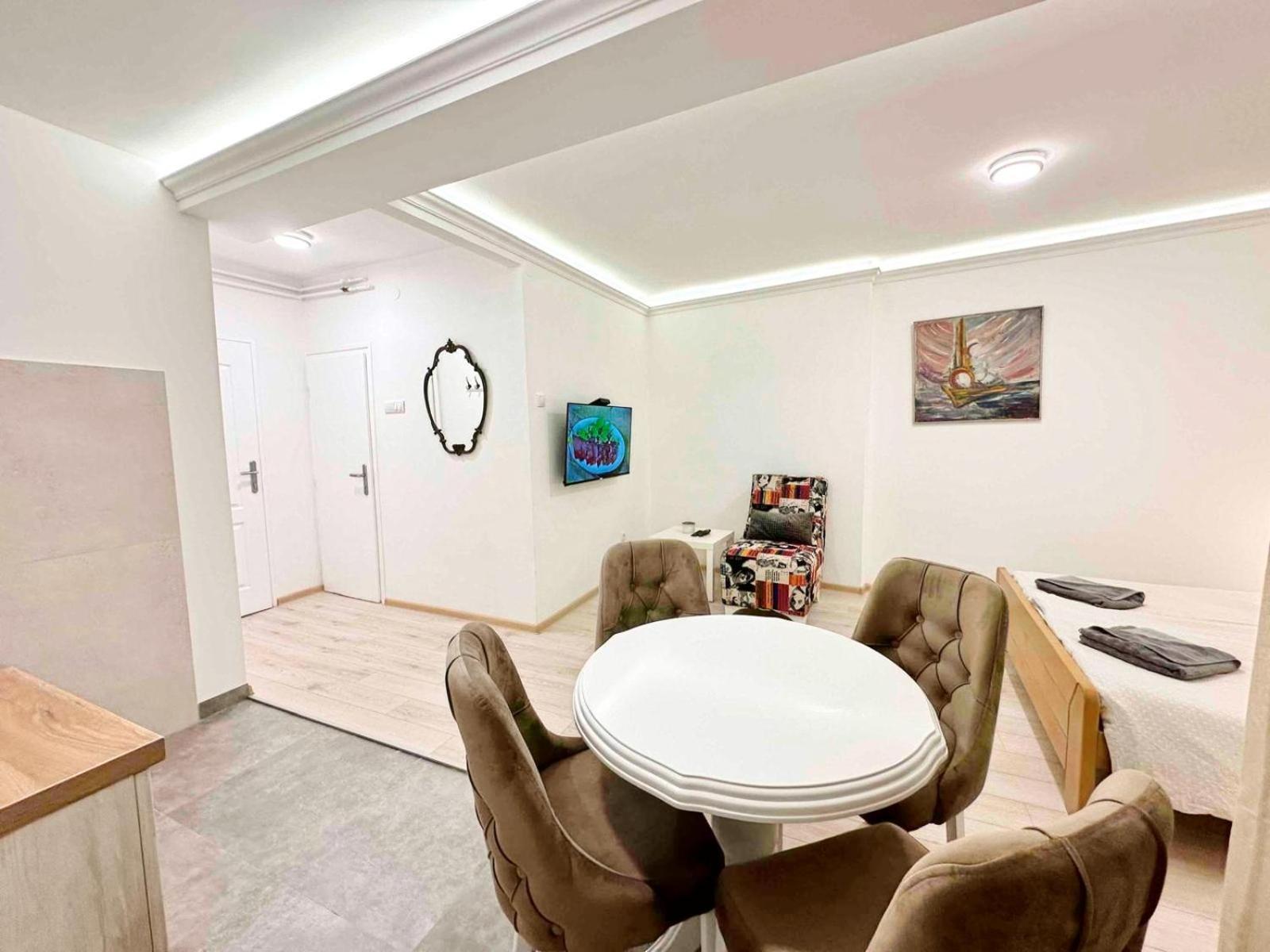 בלגרד Modern Central Apartments Renovated מראה חיצוני תמונה